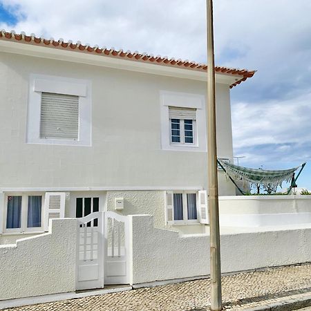 Casa Do Cao Da Praia Do Furadouro Овар Екстер'єр фото